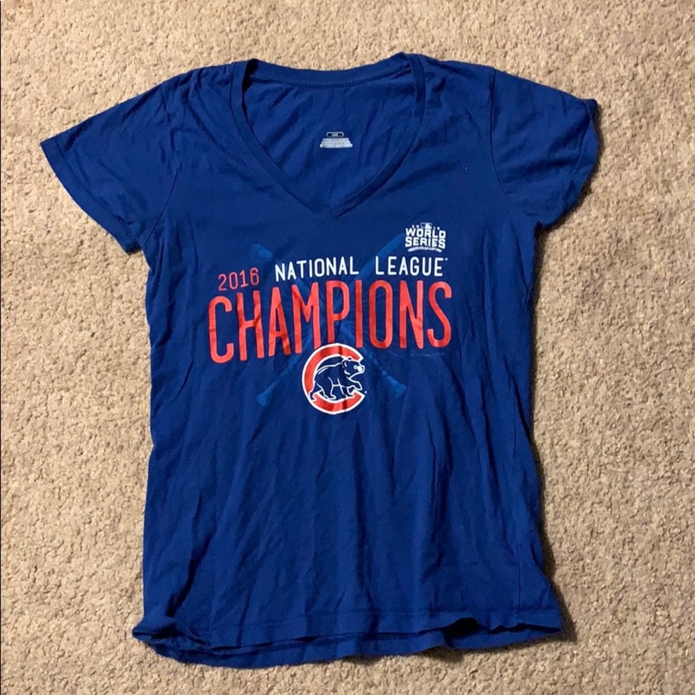 cubs t-shirt